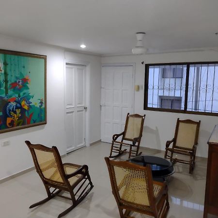 Clementina Hostel Cartagena Exterior photo